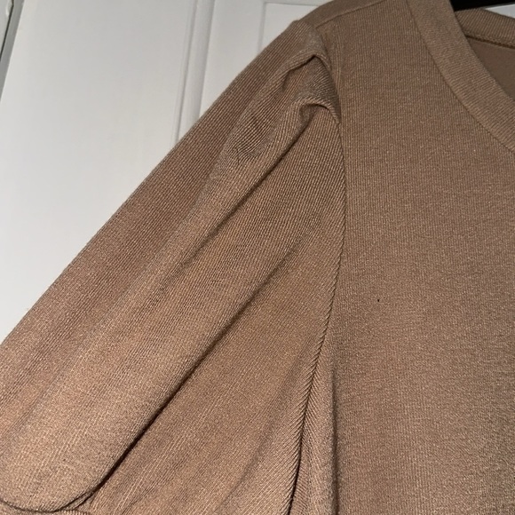 Ann Taylor sweater blouse - Picture 3 of 4